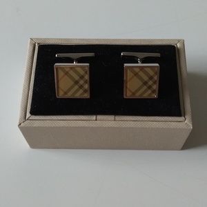 BURBERRY Check Cuff Link Set
